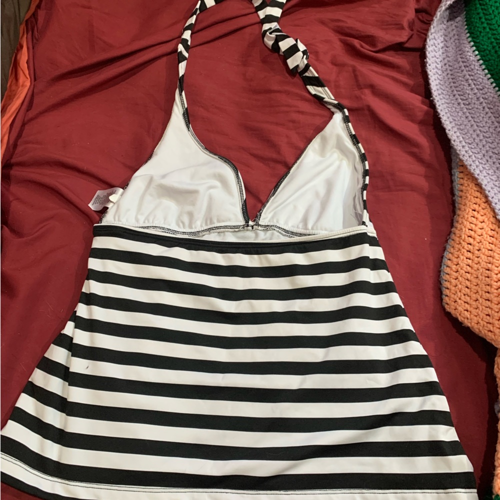 Black and White Striped Tankini Top - Picture 3 of 3